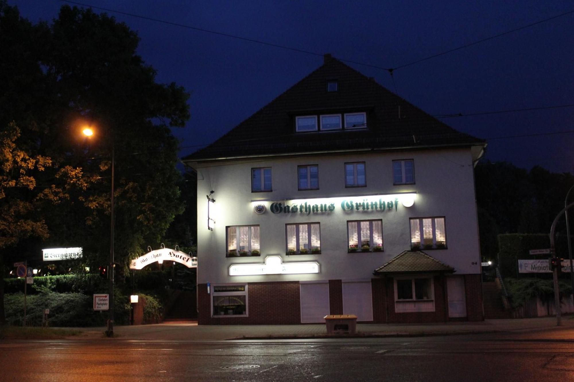 Gasthaus & Hotel Gruenhof Frankfurt  Esterno foto